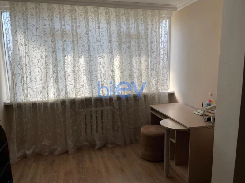 Aylıq Kirayə 2 otaqlı Köhnə Tikili bina evi  60m², Bakı