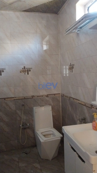 Aylıq Kirayə 2 otaqlı Həyət evi  75m², Bakı