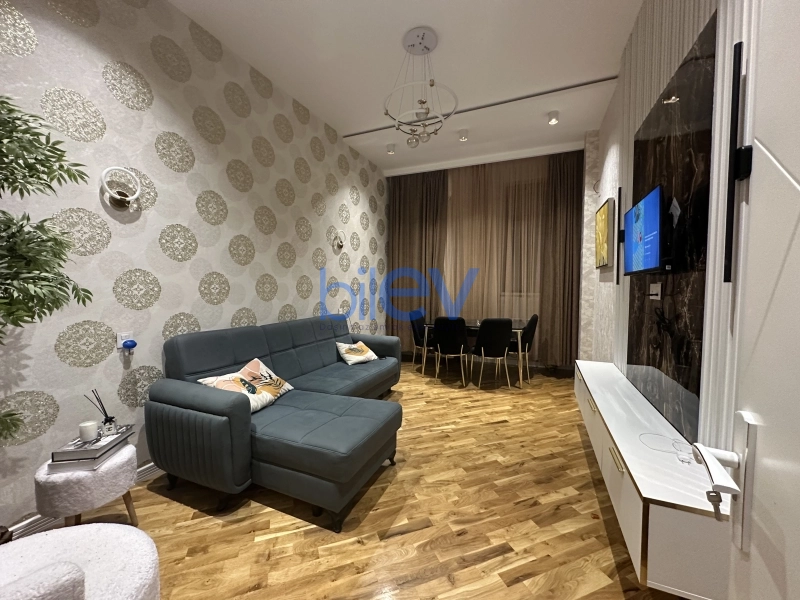 Satış 2 otaqlı Yeni Tikili bina evi  52m², Bakı