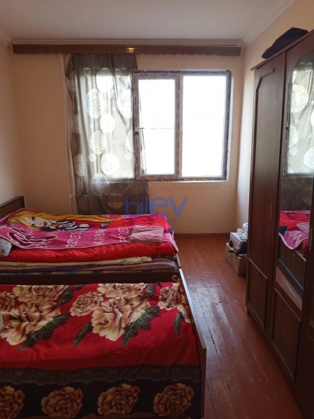 Aylıq Kirayə 2 otaqlı Köhnə Tikili bina evi  58m², Bakı