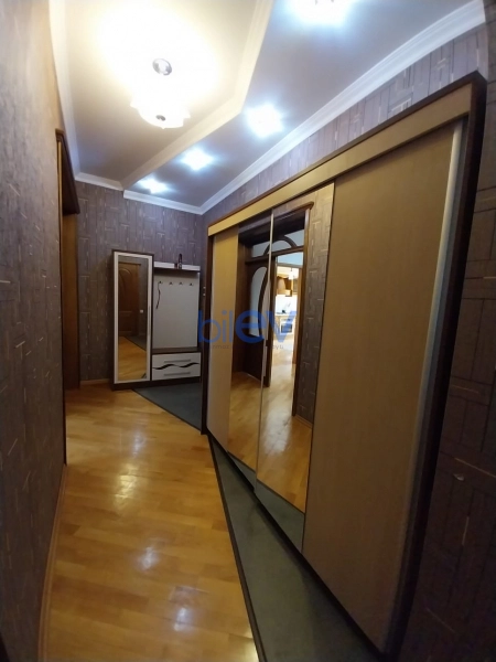 Aylıq Kirayə 2 otaqlı Yeni Tikili bina evi  78m², Bakı