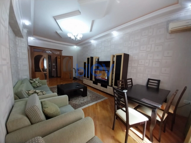 Aylıq Kirayə 2 otaqlı Yeni Tikili bina evi  78m², Bakı