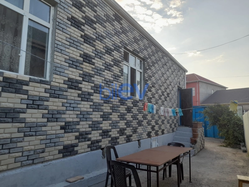 Satış 4 otaqlı Həyət evi  3m², Bakı