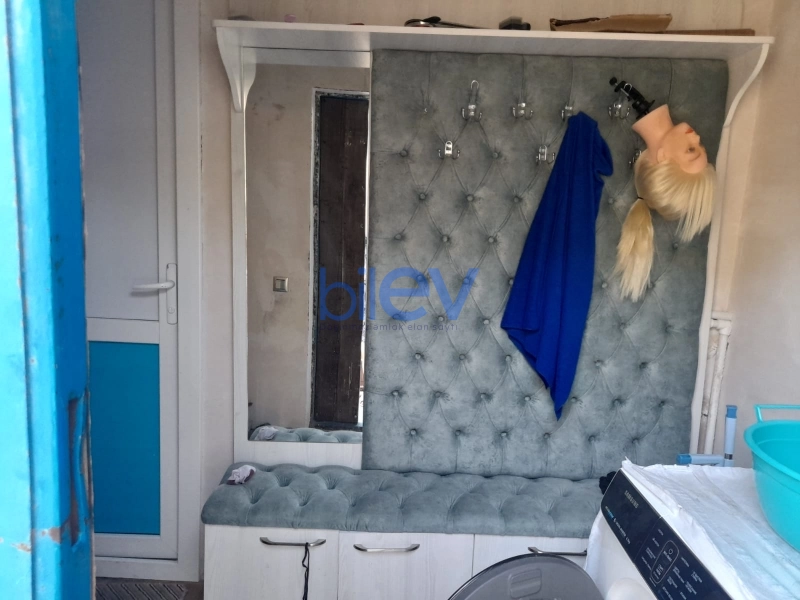 Satış 4 otaqlı Həyət evi  3m², Bakı