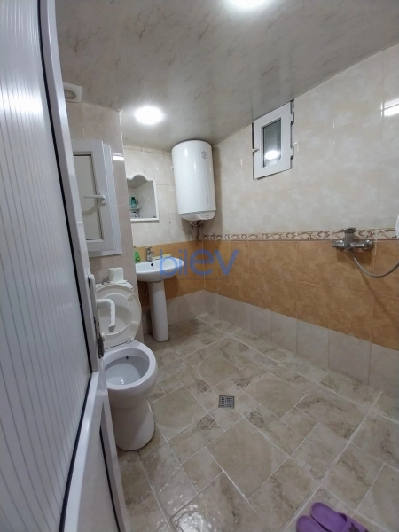 Aylıq Kirayə 2 otaqlı Köhnə Tikili bina evi  55m², Bakı