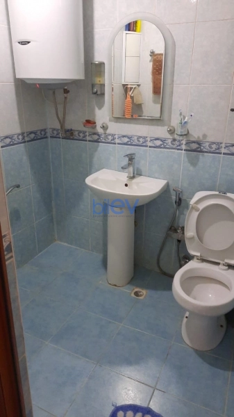 Aylıq Kirayə 1 otaqlı Köhnə Tikili bina evi  60m², Bakı