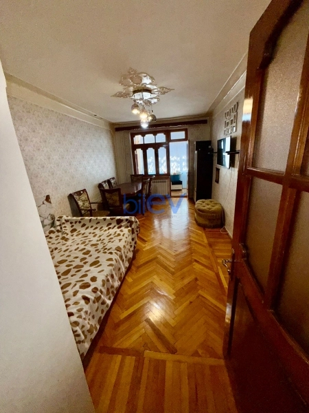 Aylıq Kirayə 2 otaqlı Köhnə Tikili bina evi  50m², Bakı