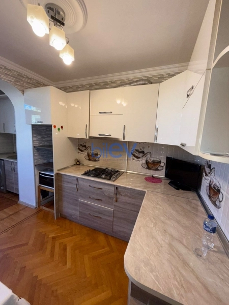 Aylıq Kirayə 2 otaqlı Köhnə Tikili bina evi  50m², Bakı