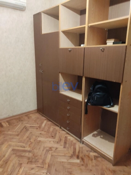 Aylıq Kirayə 5 otaqlı Köhnə Tikili bina evi  110m², Bakı