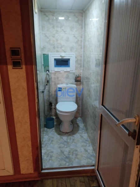 Aylıq Kirayə 5 otaqlı Köhnə Tikili bina evi  110m², Bakı