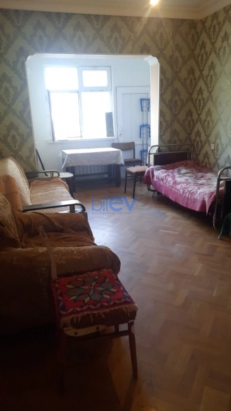 Aylıq Kirayə 2 otaqlı Yeni Tikili bina evi  m², Bakı