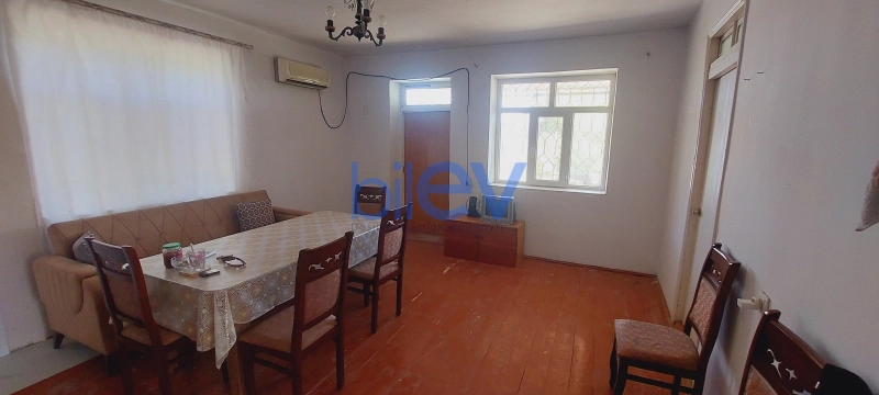 Aylıq Kirayə 3 otaqlı Həyət evi  80m², Bakı