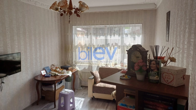Satış 2 otaqlı Köhnə Tikili bina evi  80m², Bakı