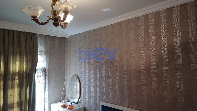 Satış 2 otaqlı Köhnə Tikili bina evi  80m², Bakı
