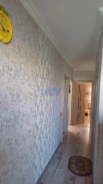Satış 2 otaqlı Köhnə Tikili bina evi  80m², Bakı