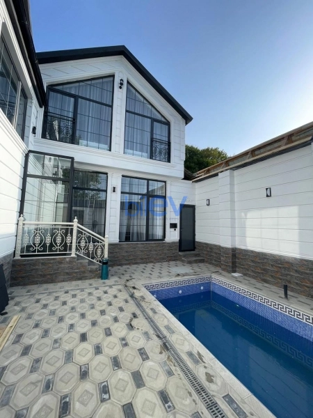 Günlük Kirayə 4 otaqlı Bağ evi  149m², Quba