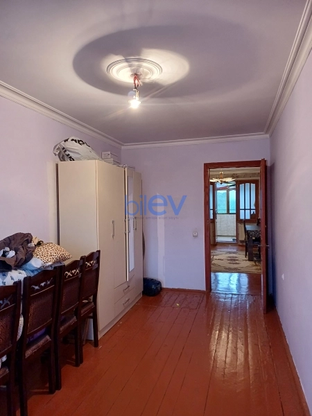 Aylıq Kirayə 3 otaqlı Köhnə Tikili bina evi  60m², Sumqayıt