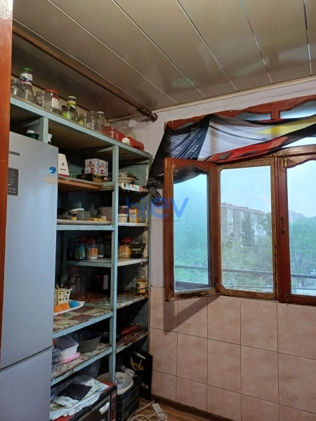 Aylıq Kirayə 3 otaqlı Köhnə Tikili bina evi  60m², Sumqayıt