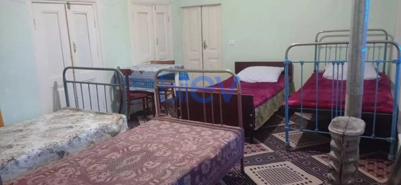 Aylıq Kirayə 4 otaqlı Otaq yoldaşı  70m², Şəki