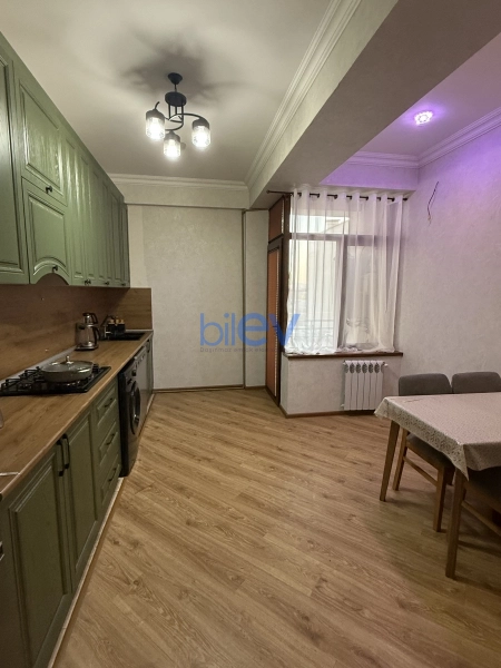 Satış 3 otaqlı Yeni Tikili bina evi  121m², Bakı
