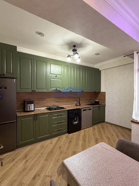 Satış 3 otaqlı Yeni Tikili bina evi  121m², Bakı