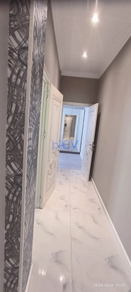 Satış 3 otaqlı Yeni Tikili bina evi  160m², Bakı