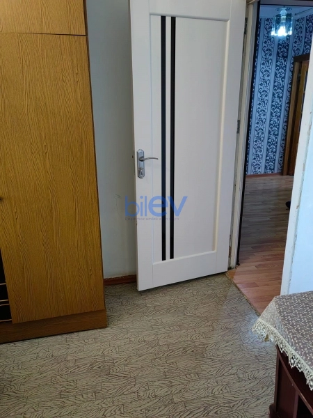 Satış 4 otaqlı Köhnə Tikili bina evi  83m², Bakı