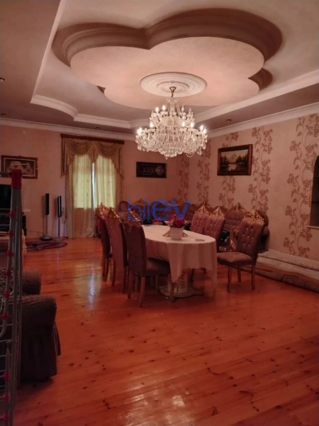 Satış 8 otaqlı Həyət evi  360m², Bakı
