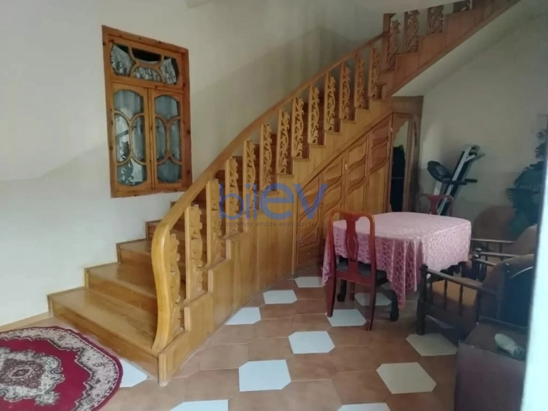 Satış 8 otaqlı Həyət evi  360m², Bakı