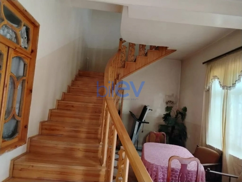 Satış 8 otaqlı Həyət evi  360m², Bakı