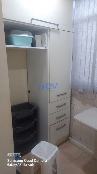 Satış 2 otaqlı Köhnə Tikili bina evi  42m², Bakı