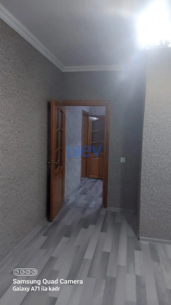 Satış 2 otaqlı Köhnə Tikili bina evi  42m², Bakı