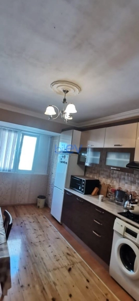 Satış 2 otaqlı Köhnə Tikili bina evi  48m², Bakı