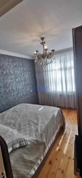 Satış 2 otaqlı Köhnə Tikili bina evi  48m², Bakı