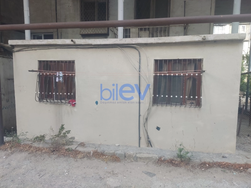 Satış 3 otaqlı Köhnə Tikili bina evi  50m², Bakı
