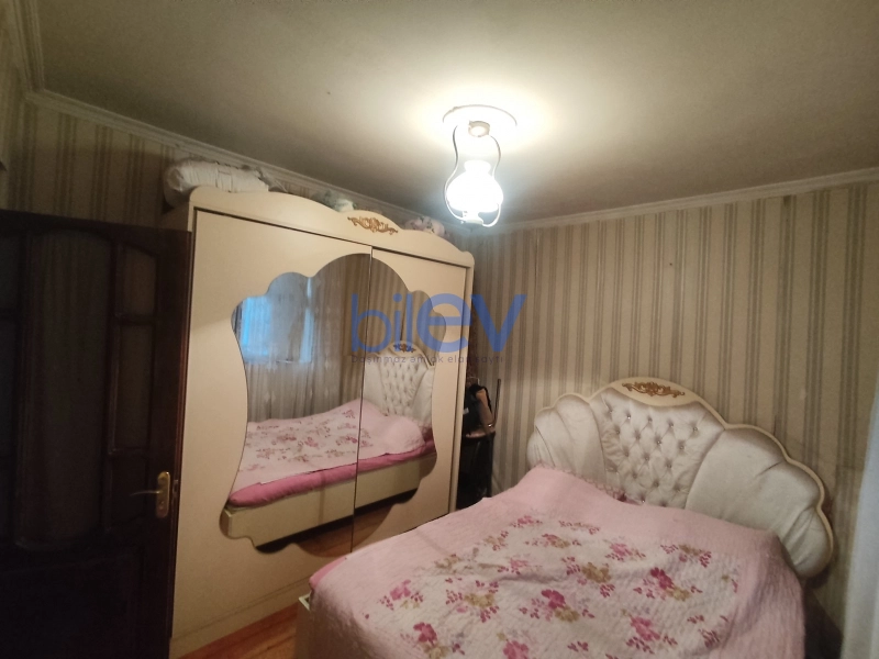 Satış 3 otaqlı Köhnə Tikili bina evi  50m², Bakı