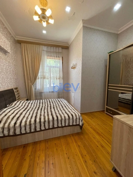 Satış 6 otaqlı Həyət evi  250m², Bakı