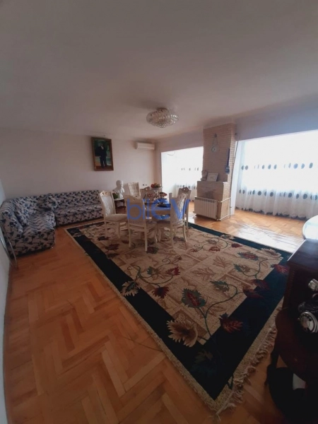 Satış 5 otaqlı Yeni Tikili bina evi  130m², Bakı