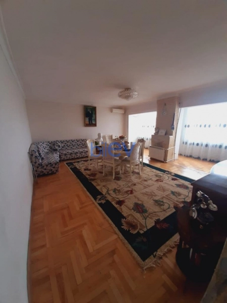 Satış 5 otaqlı Yeni Tikili bina evi  130m², Bakı