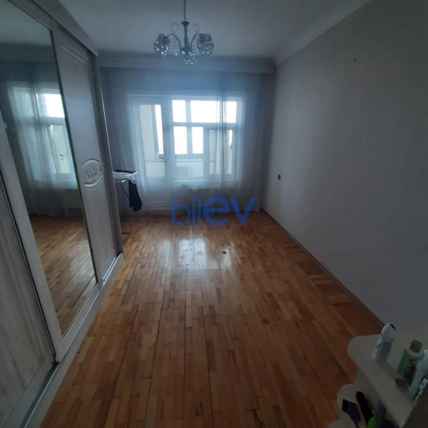 Satış 5 otaqlı Yeni Tikili bina evi  130m², Bakı