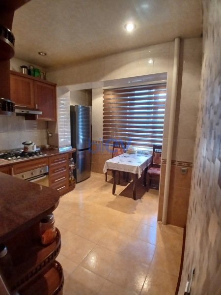 Satış 4 otaqlı Köhnə Tikili bina evi  100m², Bakı