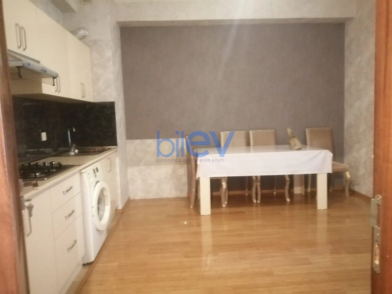 Aylıq Kirayə 3 otaqlı Yeni Tikili bina evi  80.00m², Xırdalan