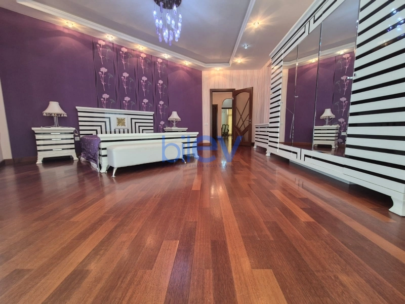 Satış 3 otaqlı Yeni Tikili bina evi  130m², Bakı