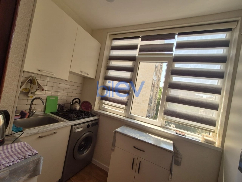 Satış 2 otaqlı Köhnə Tikili bina evi  50m², Bakı