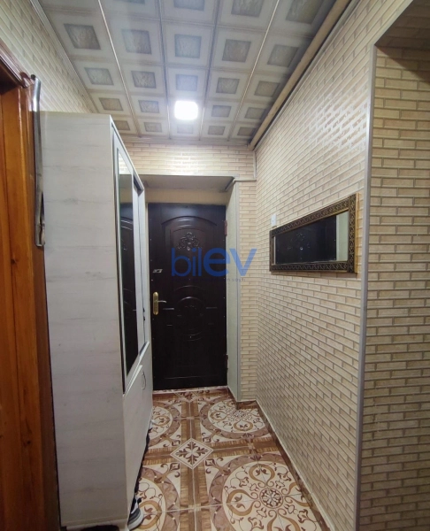 Satış 3 otaqlı Köhnə Tikili bina evi  80m², Bakı