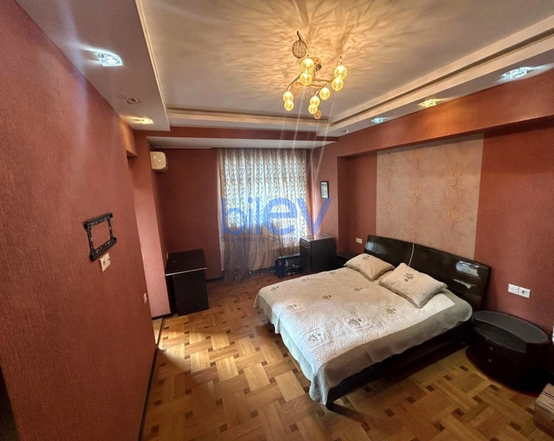 Satış 3 otaqlı Yeni Tikili bina evi  148m², Bakı