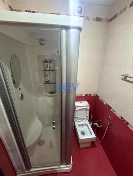 Satış 3 otaqlı Yeni Tikili bina evi  148m², Bakı