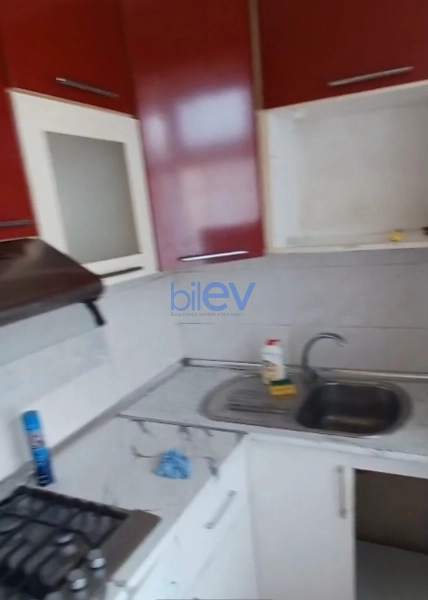 Aylıq Kirayə 2 otaqlı Köhnə Tikili bina evi  55m², Bakı