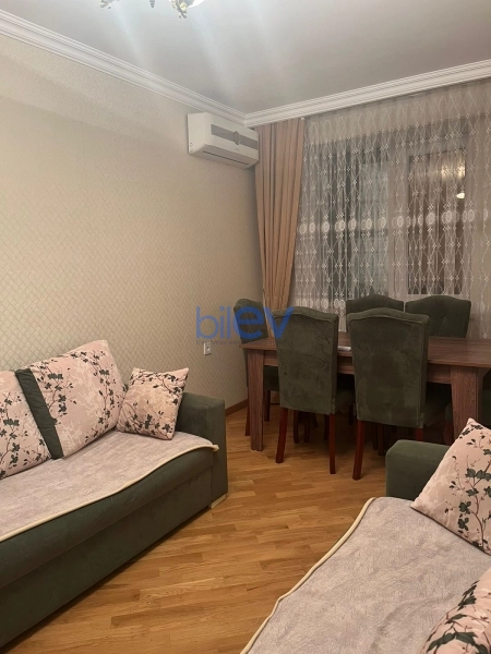 Aylıq Kirayə 2 otaqlı Yeni Tikili bina evi  82m², Bakı