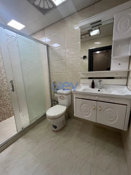 Aylıq Kirayə 2 otaqlı Yeni Tikili bina evi  82m², Bakı